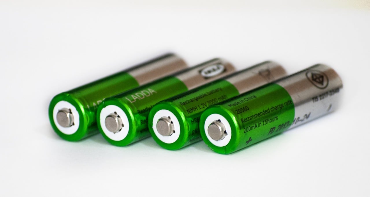 batteries, energy, rechargeable-364217.jpg